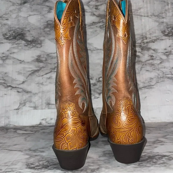 Ariat Turquoise and Tan Leather Western Boots - Picture 4 of 14